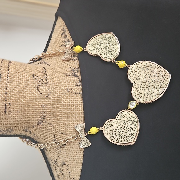 Betsey Johnson Heart Necklace Black White Bows Gold Tone Chain - Picture 9 of 9